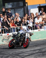Stunt Riding (трюковая езда на мотоциклах)